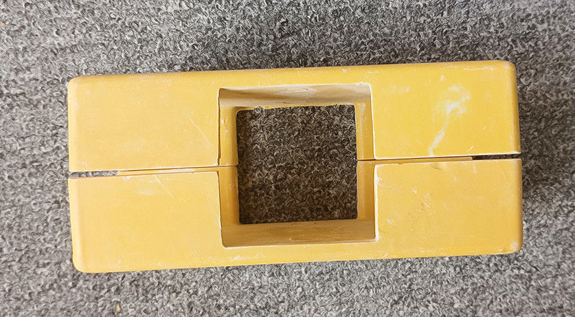 50mm FRP مربع أنبوب رابط أربعة طرق SMC الملحقات الصبغية للاستخدام في البناء