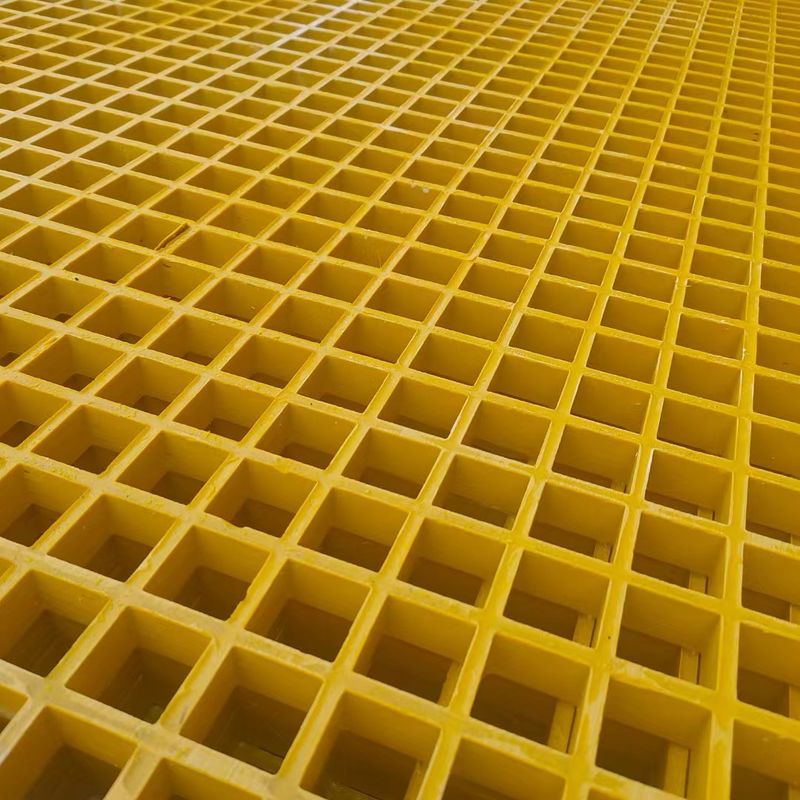 مصنع الغطاء الكهربائي الممشى استخدام 38 * 38 * 30mm FRP شبكة تخصيص الحجم واللون