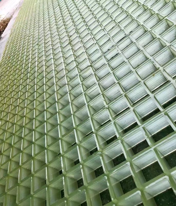 ريشة الراتنج النقي FRP شبكة الممر أو استخدام المنصة في 38 * 38 * 38mm حجم لوحة مخصصة